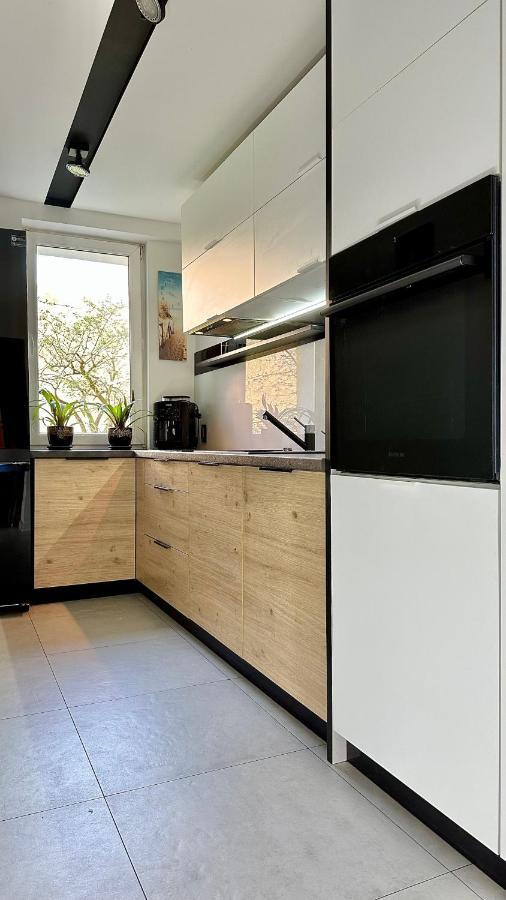 Uroczy Apartament - Сопот Экстерьер фото